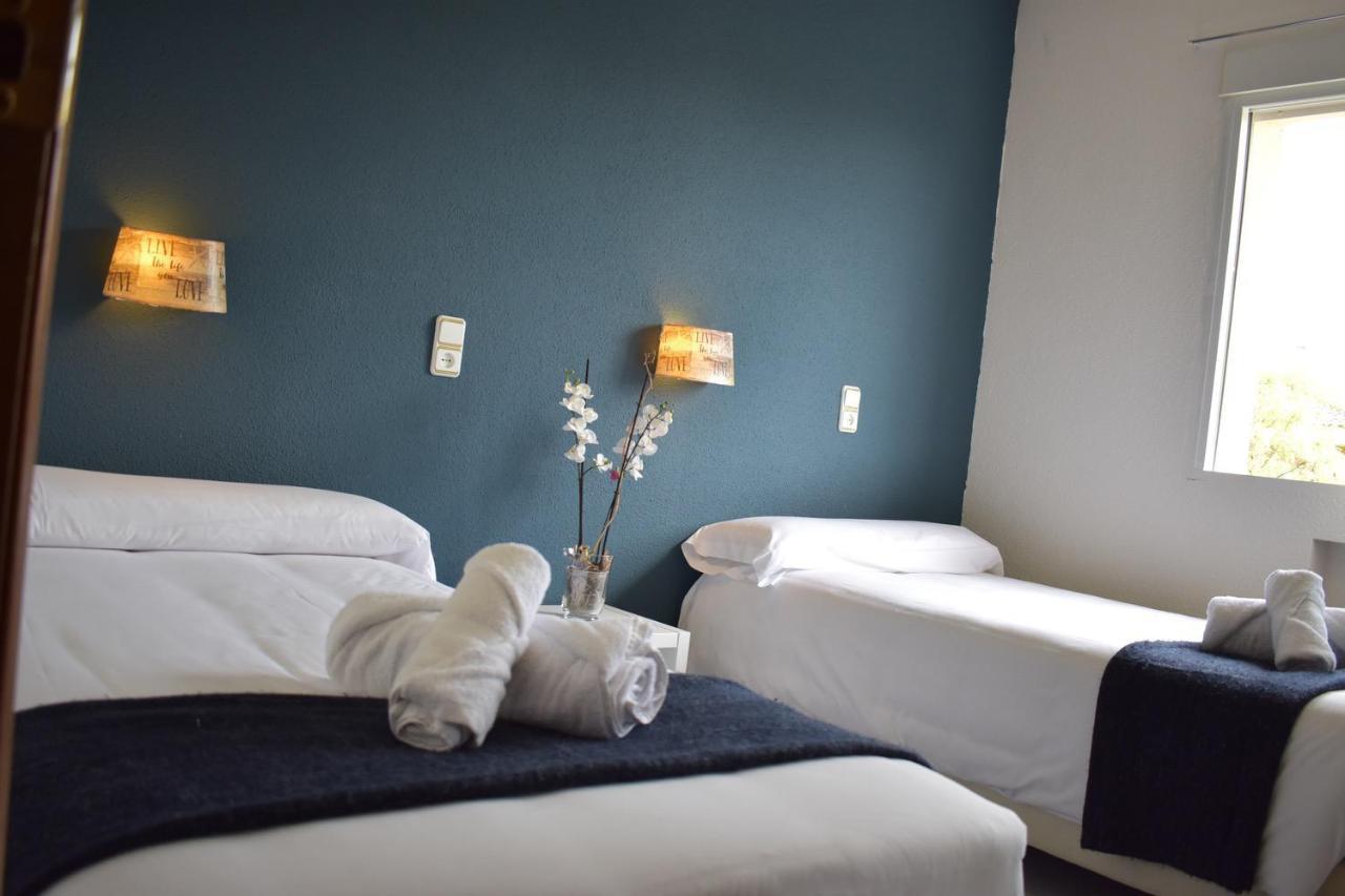 וילאנואבה דה לה קנדה Hotel El Ancla מראה חיצוני תמונה