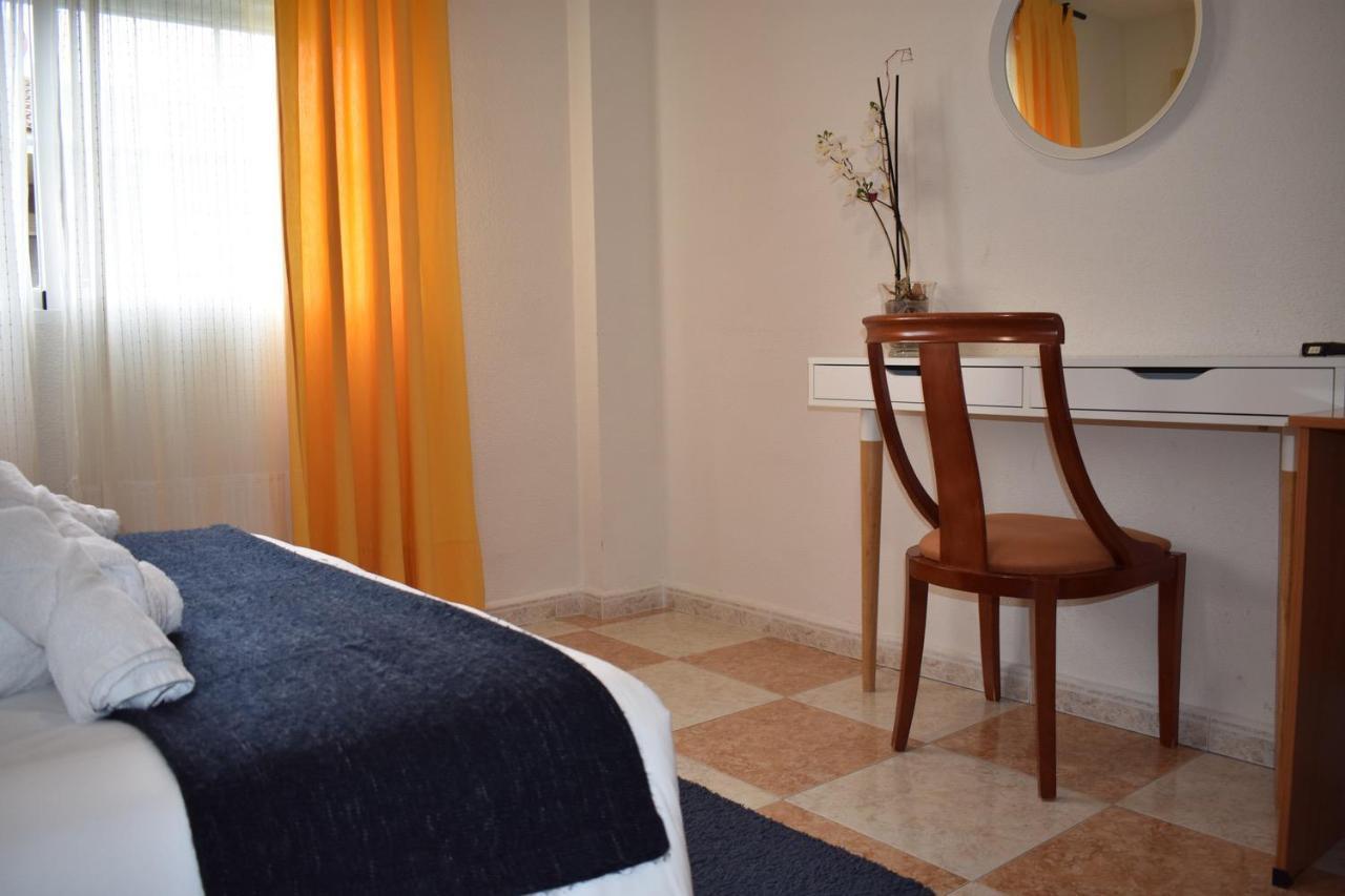 וילאנואבה דה לה קנדה Hotel El Ancla מראה חיצוני תמונה