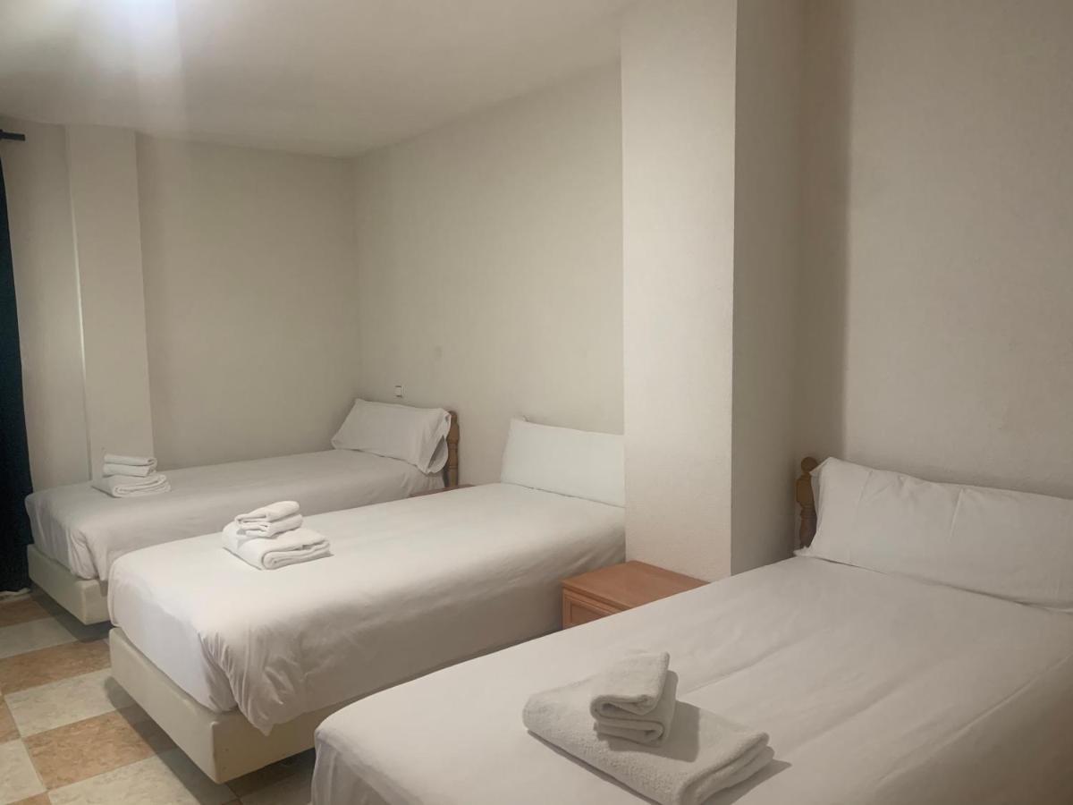 וילאנואבה דה לה קנדה Hotel El Ancla מראה חיצוני תמונה